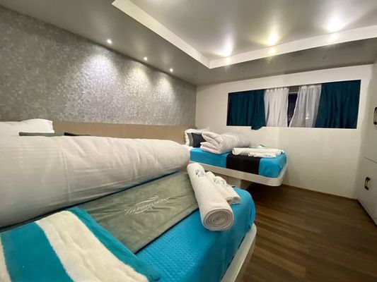 Twin Cabin